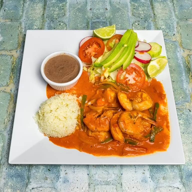 Salvadoran Catering for Your Next Event in Ontario